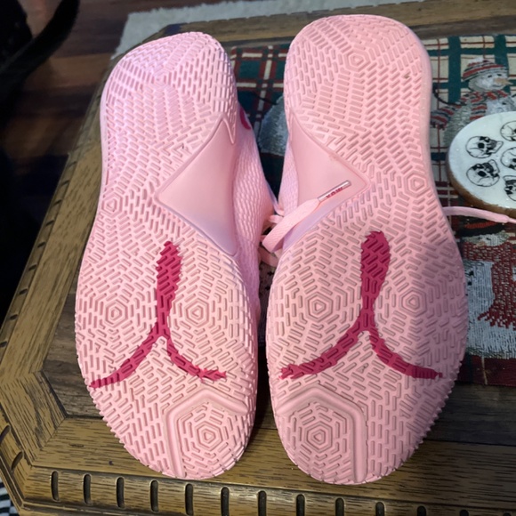 Kay Yow Nike Zoom - Picture 4 of 8